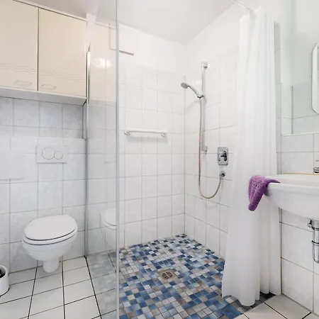 Am Kirchplatz ユーバーリンゲン