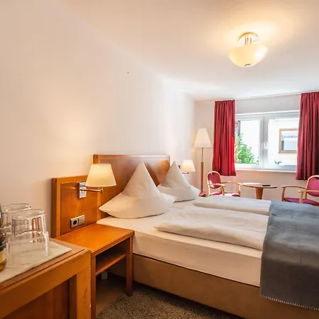 Affittacamere Am Kirchplatz 3*