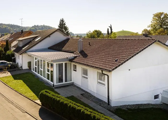 Am Kirchplatz Гостевой дом Иберлинген