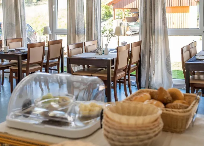 Am Kirchplatz 3* Überlingen